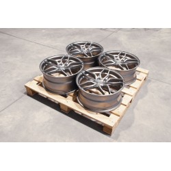 Set of CVR3 19x8 ET32 + 19x8,5 ET39 5x114,3 Brushed Titanium